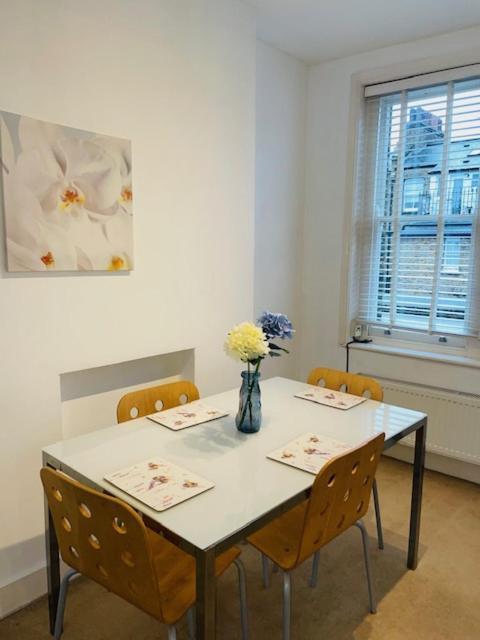 Luxury 2 Bedroom Apartment Marylebone! Londra Exterior foto